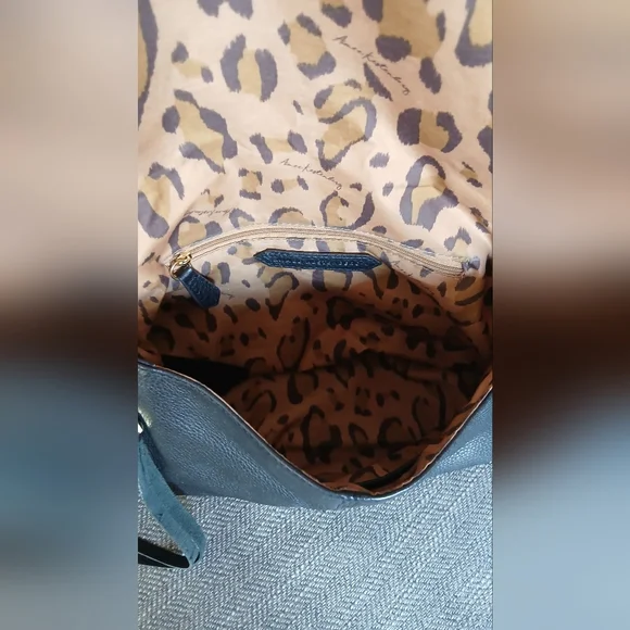 Aimee Kestenberg Corfu Convertible Leather Shoulder Bag. - Picture 9 of 14